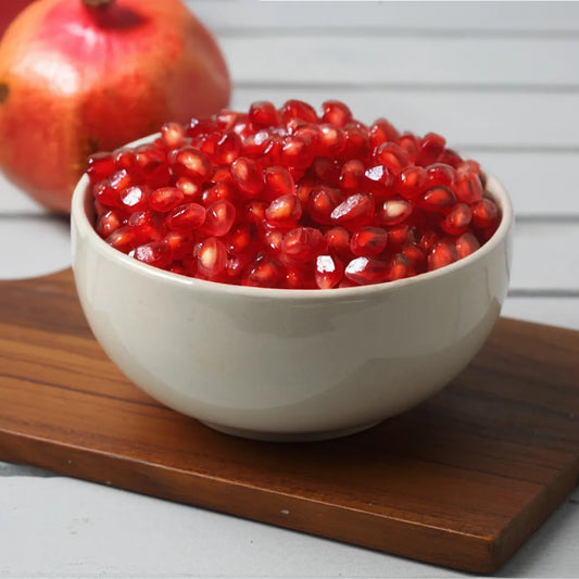 Fresh peeled pomegranate arils by Mommy's Fresh - ready to eat