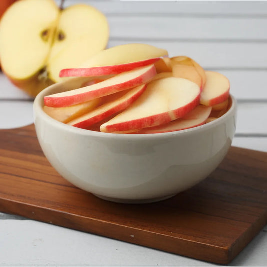Our fresh cut fruits and vegetables include sliced apples from Mommy's Fresh, ideal for healthy snacking, salads, or adding a natural sweetness to your meals.
